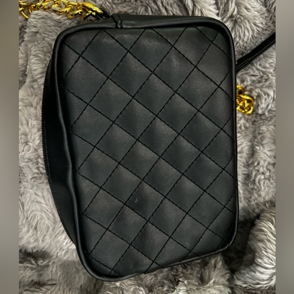 Imán Crossbody - Picture 6 of 12